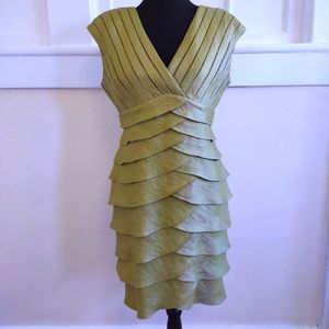 COPY - ADRIANA PAPELL Sleeveless Layered Dress. Size 10